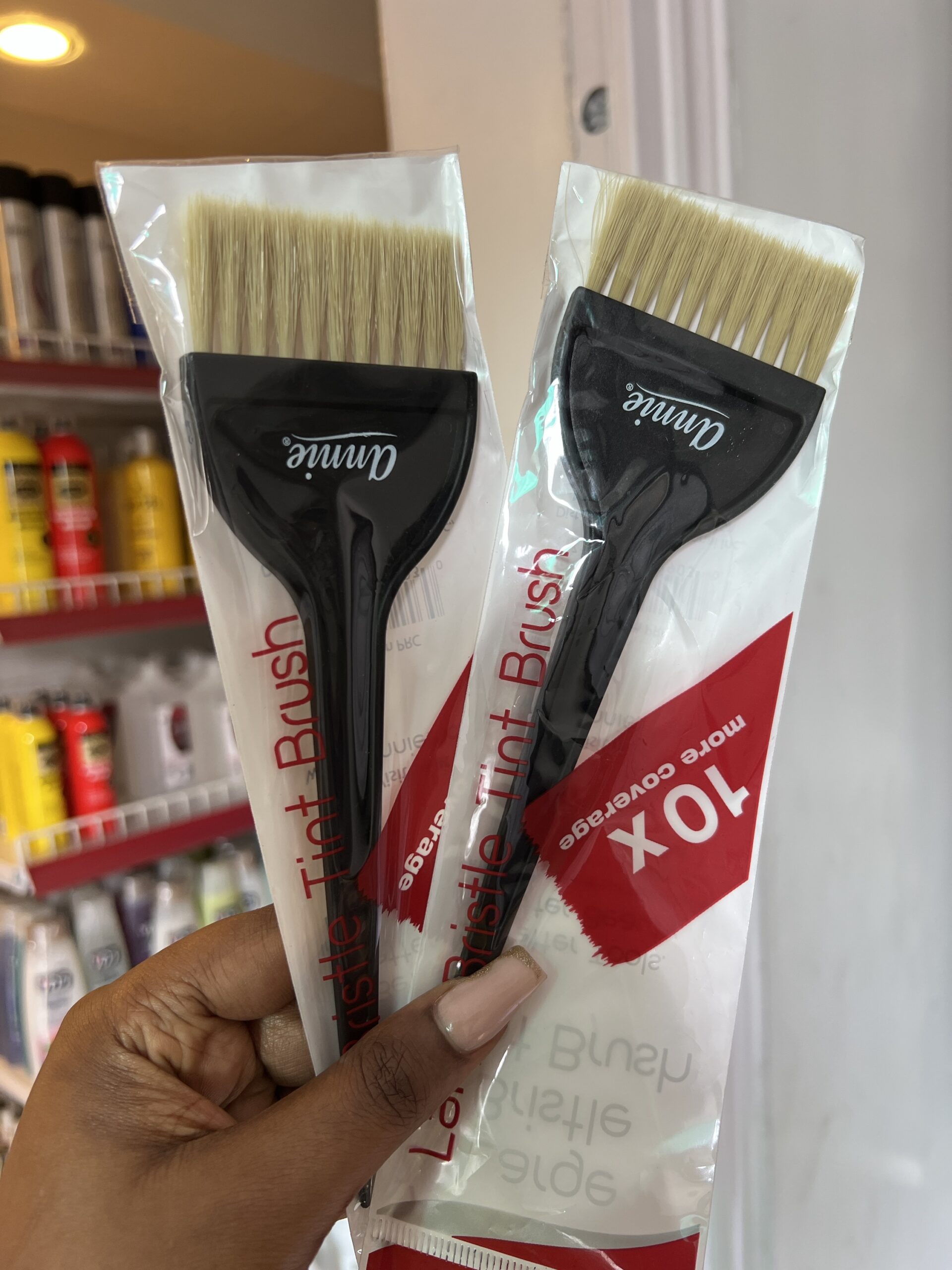 img_0334-scaled-1.jpeg ANNIE BLEACHING BRUSH - Image 1